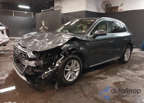 2022 Audi Q5 Premium 45 Tfsi S Line Quattro S Tronic z USA, uszkodzony, nr VIN WA1GAAFY8N2081365